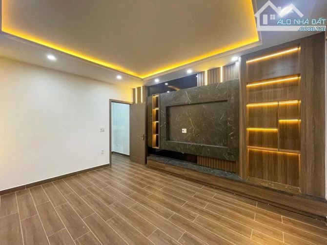 BÁN NHÀ TĐC SAO SÁNG - NGÔ GIA TỰ- HẢI AN🪷9,5tỷ.  🪷3🪷Diện tích 60m2 🪷ngang 4,2m. Đường - 1