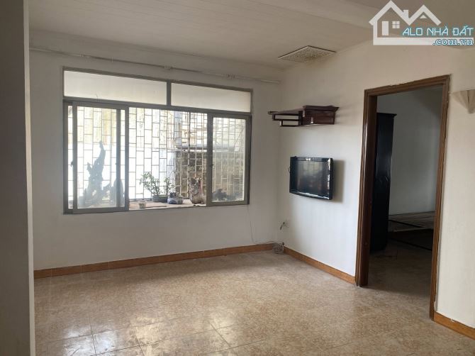 Bán Nhà Mặt Phố Hoàng Ngân 41m2-2T MT5,9m Vỉa Hè 13,9 Tỷ Hoàng Ngân Có Thương Lượng. - 1