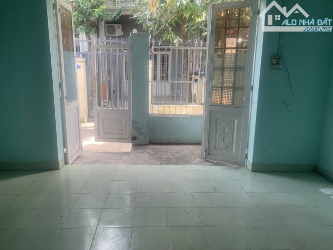 BÁN NHÀ GÁC LỬNG KIỆT TÔN ĐẢN , THÔNG TỨ TUNG - 1