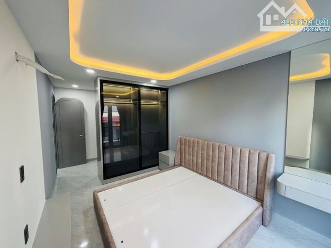 Bán nhà đường số 6 phường Hạnh Thông 3 tầng 3 phòng ngủ 7x7 sổ 49m2 giá 6,35 tỷ Gò Vấp - 1