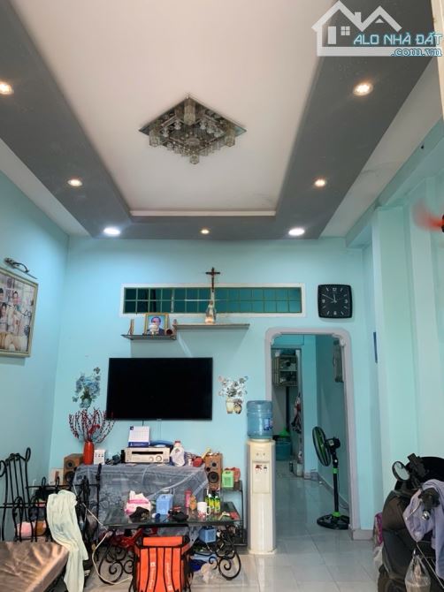 SÁT MẶT TIỀN NGAY CHỢ THỦ ĐỨC -  VÕ VĂN NGÂN - HẺM Ô TÔ - 50m2 x 2 TẦNG - 4.x TỶ - 1
