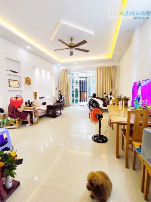 BÁN NHÀ QUẬN 2 - 4 TẦNG MỚI, HẺM XE HƠI, CÁCH NGUYỄN DUY TRINH 100M, 96M² CHỈ 9,5 TỶ - 1