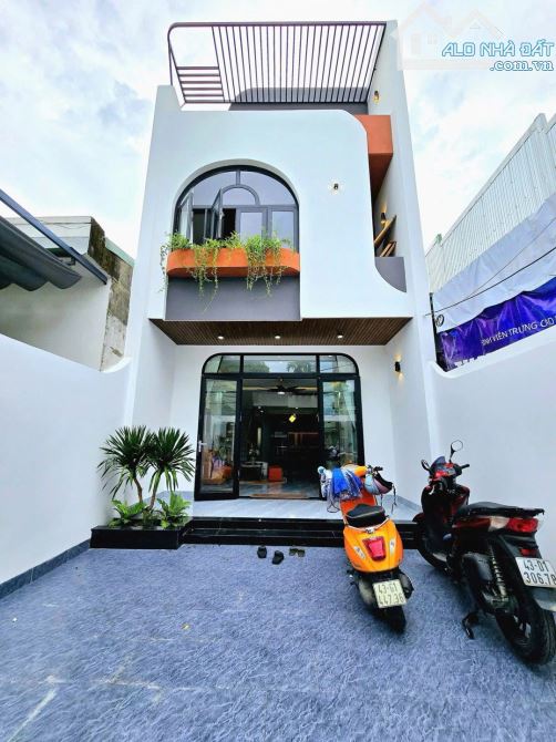 BÁN NHÀ ĐẸP FULL NỘI THẤT GẦN TRƯỜNG ĐẠI HỌC DUY TÂN  KIỆT HOÀNG VĂN THÁI ĐÀ NẴNG - 1