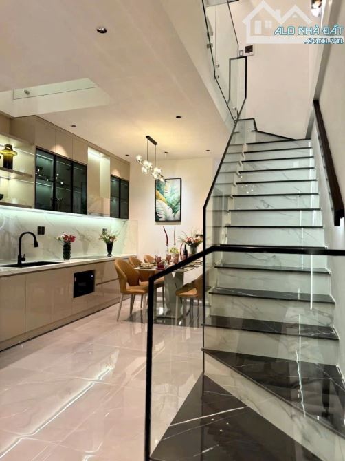 🏠🏠NHÀ 3 TẦNG KIỆT OTO AN DƯƠNG VƯƠNG, TP HUẾ - 1