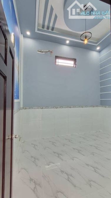 Bán  Nhà Trệt Lầu Mới Hoàn Thiện 4P Ngủ - Cách Bv Số 10 và Kdc Ecopak và QL 1A chỉ 500m, - 12