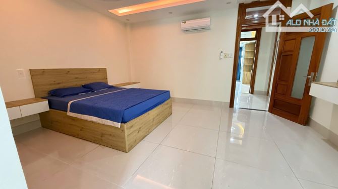 Nhà 3,5 tângd siêu đẹp, gần biển, kđt phước long b, tặng toàn bộ nội thất, giá chỉ 8,5 tỉ - 12