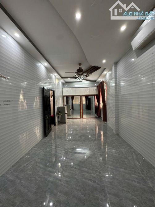 Nhà Trệt Lầu Trục chính hẻm 234 đường Hoàng Quốc Việt - Gần Bệnh viện Nhi Đồng - 12