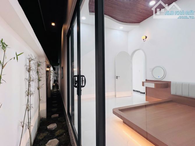 Bán nhà mới xây Phường Trung An cách Trần Văn Hiển đang làm 50m đường xe 7c vivu, khu dân - 12