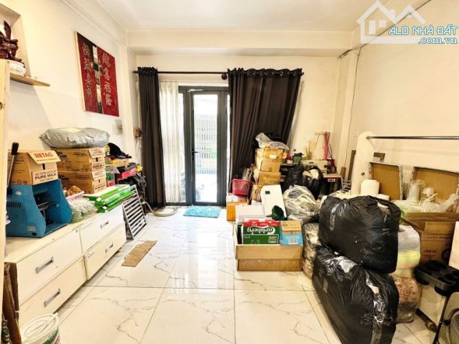 ✨ BÁN NHÀ TRUNG TÂM Q1 – HẺM 4M – NHỈNH 10 TỶ – SỔ MỚI 2025 ✨ 📍 Calmette - 12