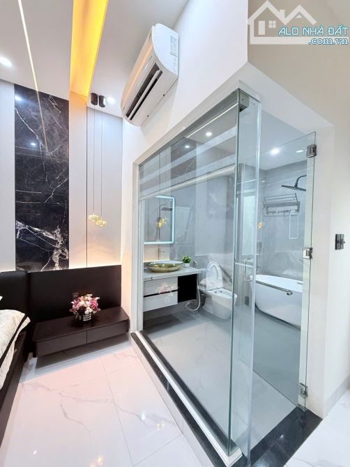 [ TIN NÓNG ] 1 SIÊU PHẨM NHÀ PHỐ sát HÀ HUY TẬP: 80,5m² =4,5 x18m , 3 TẦNG 3 MÊ 4 PN 4 WC - 12