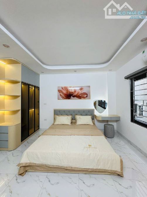 SIÊU CỦA SIÊU PHẨM NAM DƯ 30M2 GẦN Ô TÔ - NHÀ MỚI ĐẸP KÍNH KOONG - FUL NỘI THẤT - 12