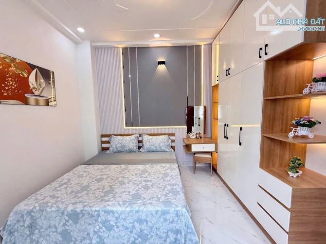 4❌15m, BÁN NHÀ HẺM XE HƠI, 5 TẦNG, 1/ LÊ VĂN KHƯƠNG, Q.12, 5 TỶ HƠN - 13