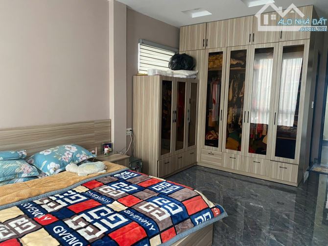 Căn nhà chuẩn homestay  full công năng, hẻm ô tô, giá công khai 10.5 tỷ Phường Xuân Hương - 13