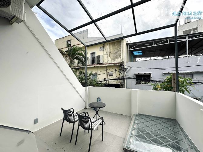 Bán nhà Phú Nhuận - ô tô vào nhà - 72m2 - Hẻm 8m kinh doanh - 14