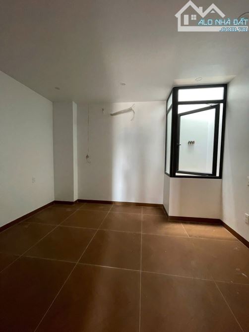 NHÀ 4,5 TẦNG THANG MÁY – TDC HOA QUẢ, HỒNG BÀNG - 15