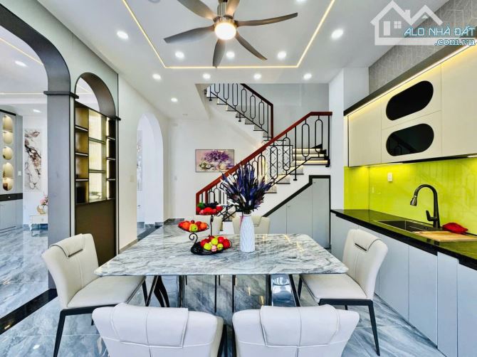 Vila Hẻm 6m Bùi Quang Là P12💎 Diện tích: 8,9m x 10m 3 Lầu 4PN 5WC💵8,6 Tỷ - 16