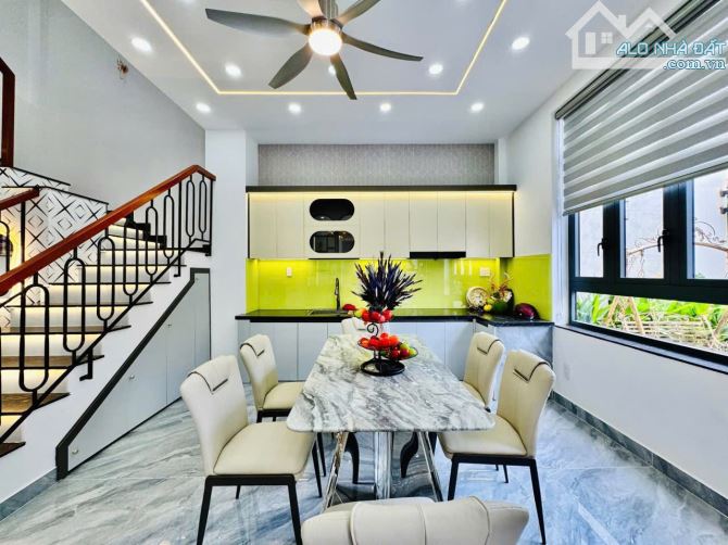 Vila Hẻm 6m Bùi Quang Là P12💎 Diện tích: 8,9m x 10m 3 Lầu 4PN 5WC💵8,6 Tỷ - 17