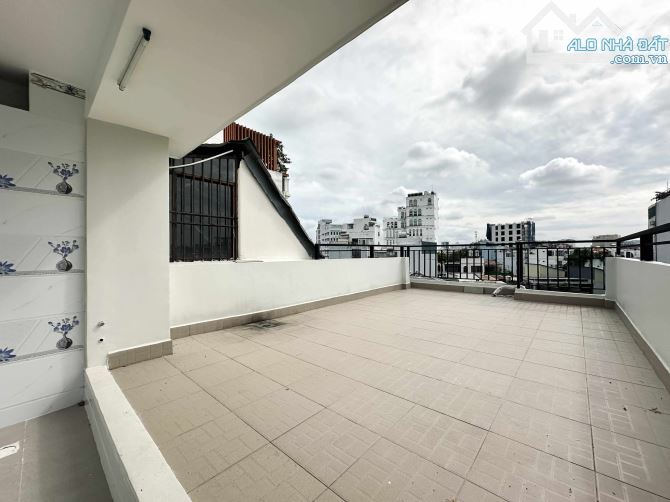 Bán nhà Phú Nhuận - ô tô vào nhà - 72m2 - Hẻm 8m kinh doanh - 21