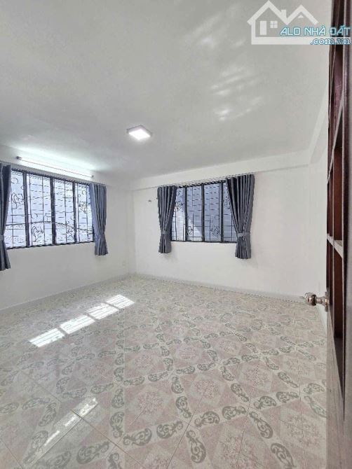 LÊ VĂN SỸ PHÚ NHUẬN 48M2, NHÀ 4 TẦNG BTCT, NGANG 4M, SỔ A4, HẺM THÔNG 4PN CHỈ NHỈNH 8 TỶ - 2