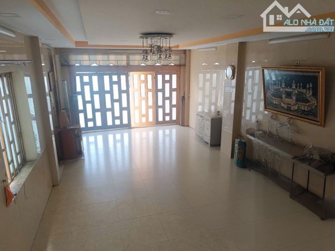 B.Á.N NHÀ DƯƠNG BÁ TRẠC 3TẦNG, 62M2 NGANG 4.6 X 13.6M2 - SHR-GÁC QUẬN1,Q5 CHỈ 8.3TỶ - 2