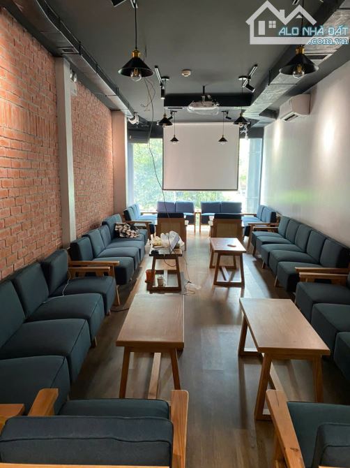 Duy Nhất 1 căn đường Thương hiệu Lê Lai P.Bến Thành Quận 1 DT 4x12m KC 4 tầng Giá 31 Tỷ - 2