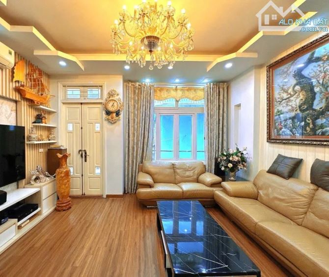 Bán nhà riêng phố Hoàng Cầu, Đống Đa, 48m2, 5 tầng, gara kinh doanh, 16.9 tỷ - 2