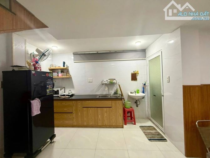 NHÀ 2,5 TẦNG KIỆT HÙNG VƯƠNG – TRUNG TÂM TP, GẦN HỒ HÀM NGHI - 2