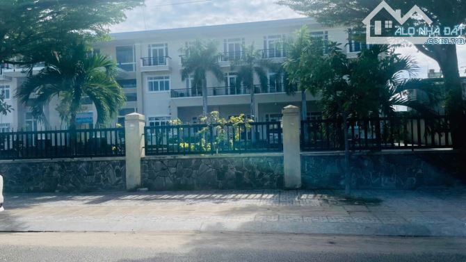 BÁN ĐẤT LONG HẢI - CÁCH BIỂN BÃI TẮM CHỈ 200M PHÙ HỢP ĐẦU TƯ KINH DOANH - 2