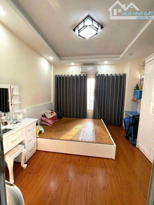 NHỈNH 3 TỶ SỞ HỮU NHÀ 4 TẦNG , LÔ GÓC, NHÀ ĐẸP , PHÂN KHÚC HIẾM - 2