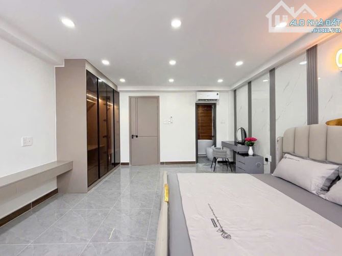 Bán nhà ngay Nguyễn Thái Sơn. Gò Vấp, Giá: 2 tỷ 810tr/68m2, sổ hồng riêng - 2
