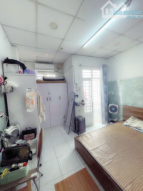 Bán nhà hẻm xe hơi Đô Đốc Long - Tân Phú 3.6 x 5 ( 34m2 dtsd ) giá chỉ 2Txx - 2