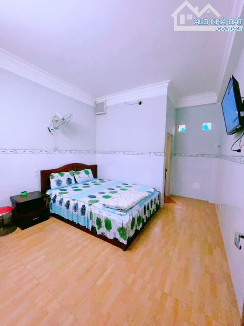 Bán căn nhà nghỉ 1 trệt 4 Lầu  phường an bình biên hòa đồng Nai   Giá 9 ty 9 - 2