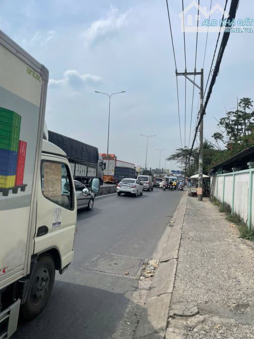 Bán đất 2 mặt tiền 4.100m2 giá 85 tỷ Đường Đỗ Mười(Quốc Lộ 1A) - 2