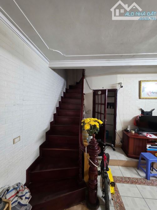 VỊ TRÍ HIẾM-PHỐ ĐI BỘ TRÀNG TIỀN-TT HOÀN KIẾM-42M 5T-CHO THUÊ DÒNG TIỀN-DÂN TRÍ CAO - 2