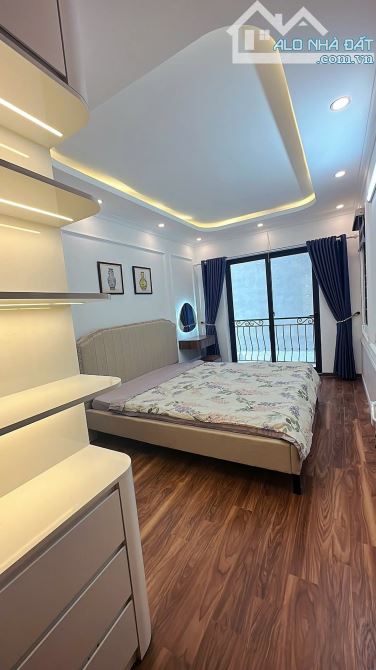 LÔ GÓC 2 MẶT TIỀN -CỔ LINH LONG BIÊN -DT 50M -MT 3,5M - 8,6 TỶ - 2