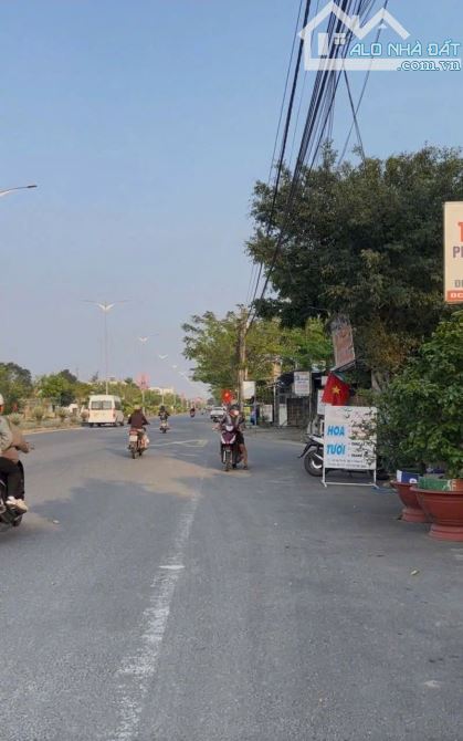 Bán đất mặt tiền đường Trần Thủ Độ, Điện Ngọc- Quảng Nam,Đà Nẵng 555 m2, Giá Tốt nhất TT - 2
