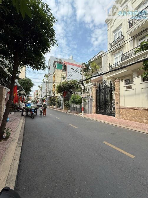 📍 HÀNG HIẾM K300, TÂN BÌNH– 6 TẦNG, 16 CHDV- HĐT 60TR/THÁNG- 19.5 TỶ - 2