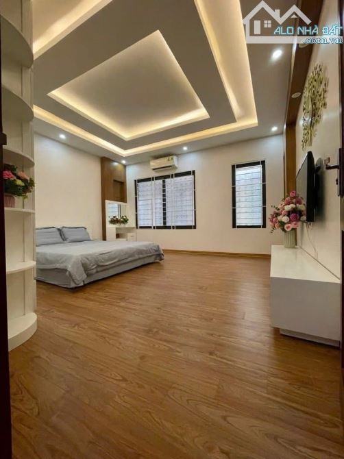 Bán nhà Trần Cung, 39m x 5 tầng, tặng nội thất, lô góc, ngõ thông, gần KĐT Nam Cường. - 2