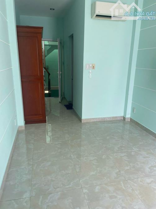Bán nhà phố đẹp 3 tầng giáp quận 1, HXH Võ Duy Ninh, DT 45m2 chỉ hơn 7 tỷ - 2