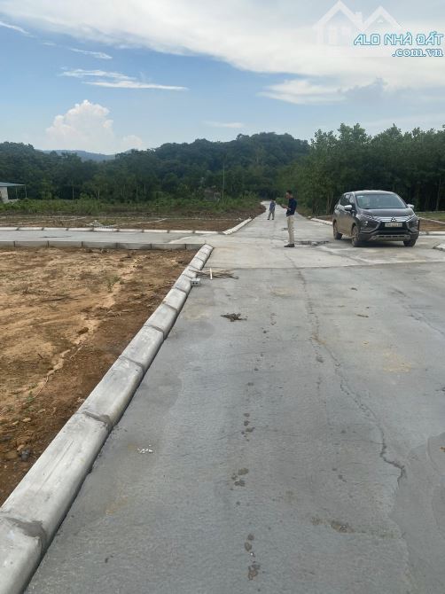 Bán đất Thành Tân lô góc 2 mặt tiền đường cạnh Thác Voi giá 270 triệu/lô - 2
