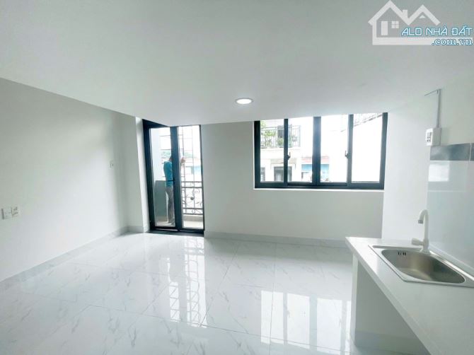 BÁN NHÀ ĐẸP CẠNH TÂ.N KỲ TÂN QUÝ - HẺM XE HƠI - ( 6X16M ) - 2