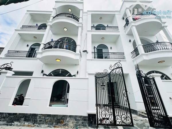 NHÀ HAI TẦNG TÂN CỔ ĐIỂN HIỆN ĐẠI KIỆT Ô TÔ HẢI TRIỀU - 2