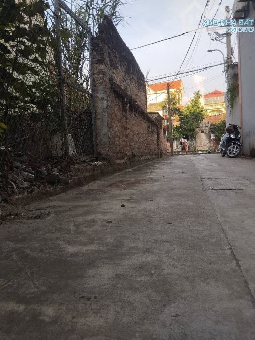45m2 ĐẤT Ô TÔ 7 CHỖ VÀO - 1 NHÀ RA Ô TÔ TRÁNH, 3 BƯỚC RA QUẬN ỦY TỪ LIÊM, 7.x tỷ Phúc Lý, - 2