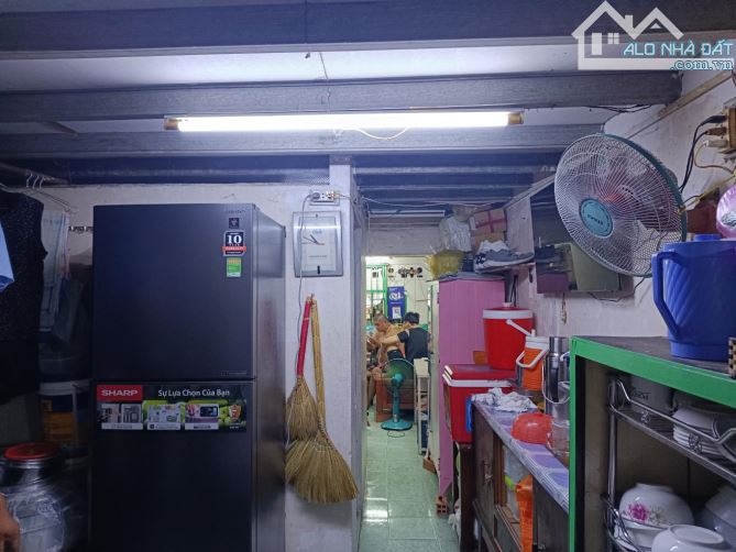 Bán nhà hẻm Ba Đình, phường 9, quận 8. Tiện xây mới. - 2