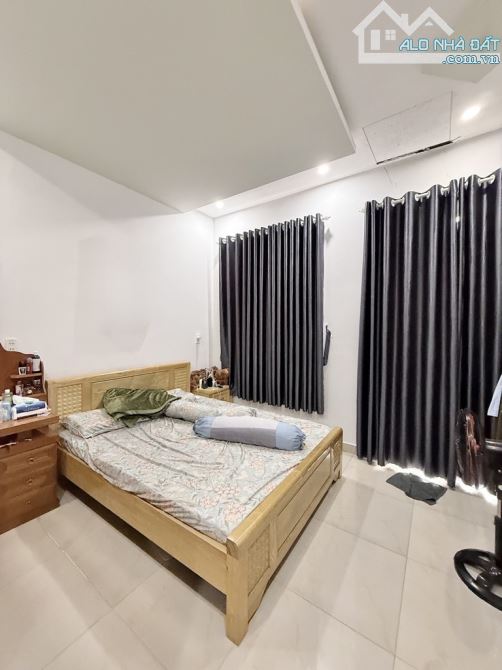 Bán nhà ngay KDC Sông Đà 58m2, tặng nội thất, giá 5.8 tỷ - 2