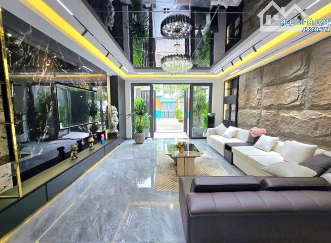 BỀ NGANG SIÊU KHỦNG VỚI 4,5MX14 (63M2). GIÁ SIÊU NGỘP 4,11 TỶ-ĐƯỜNG HUỲNH TẤN PHÁT, QUẬN 7 - 2
