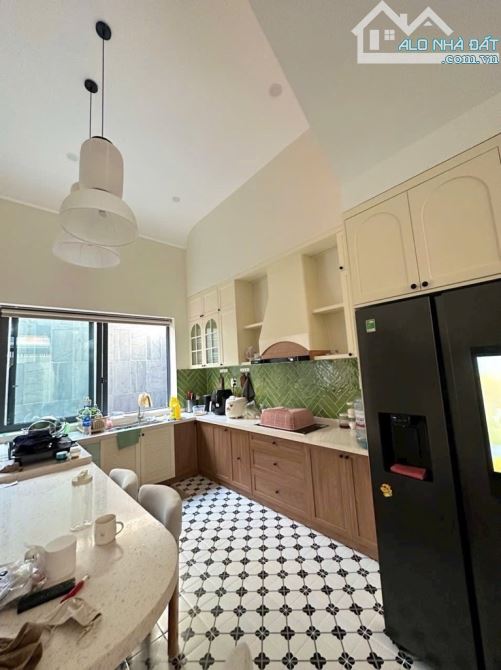 SIÊU PHẨM 2 TẦNG _ NGANG 7,7M.KHU VIP NHẤT TAM PHÚ _HXH VI VU 6M _NỘI THẤT XỊN XÁCH VALI V - 2