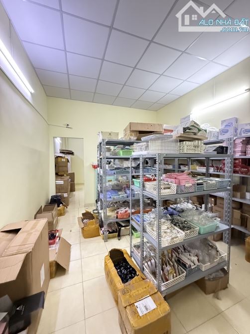NHÀ HƠN 100m2 – Hẻm Ô tô – Quận 12- PHAN VĂN HỚN – Giá 5,190 tỷ - 2