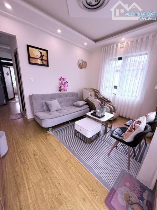 Bán căn hộ nhỏ nhỏ xinh xinh trung tâm tp Đà Lạt.dt: 40,44m². Sổ hồng riêng. 2ty5 - 2