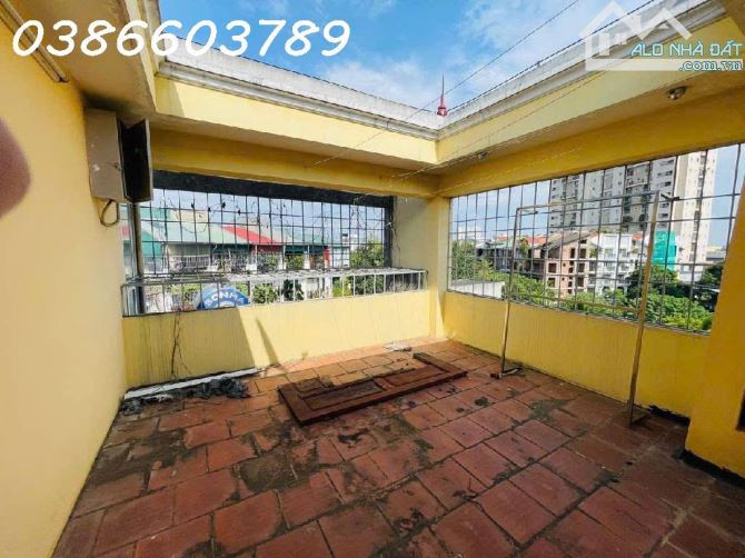 SIÊU PHẨM – NGÕ Ô TÔ TRÁNH – NGỌC THỤY – GARA 2 Ô TÔ 7 CHỖ ĐẬU - 2